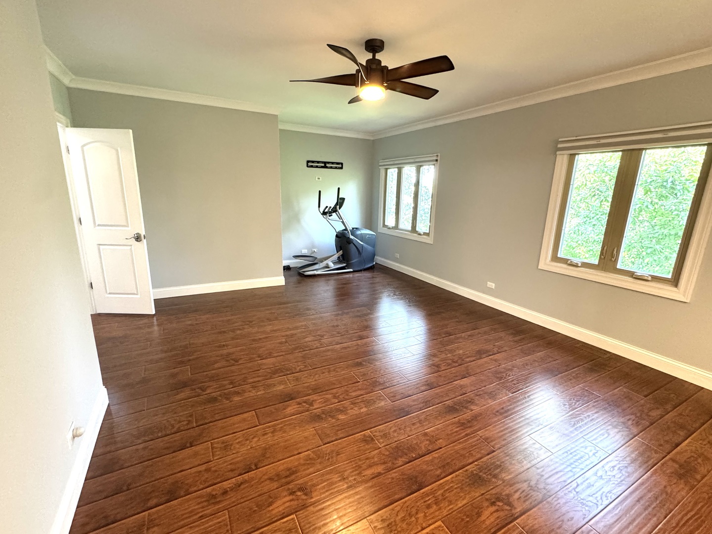 1009 Arbor Court, Mount Prospect, IL 60056