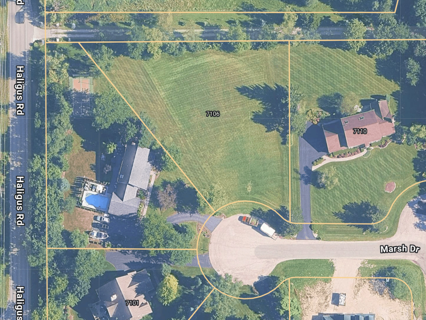 7106 Marsh Drive, Lakewood, IL 60014