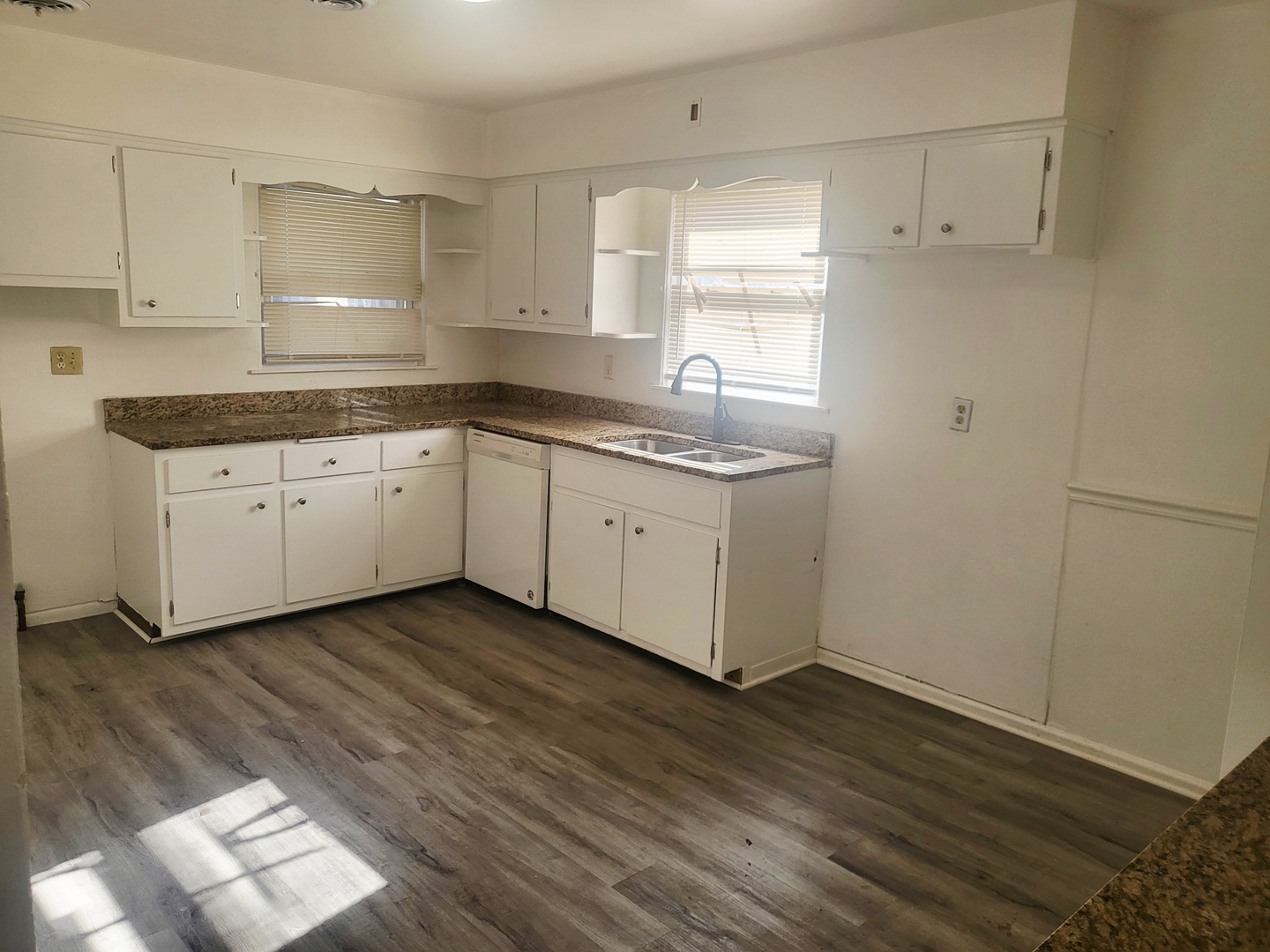 712 May Street, Calumet City, IL 60409