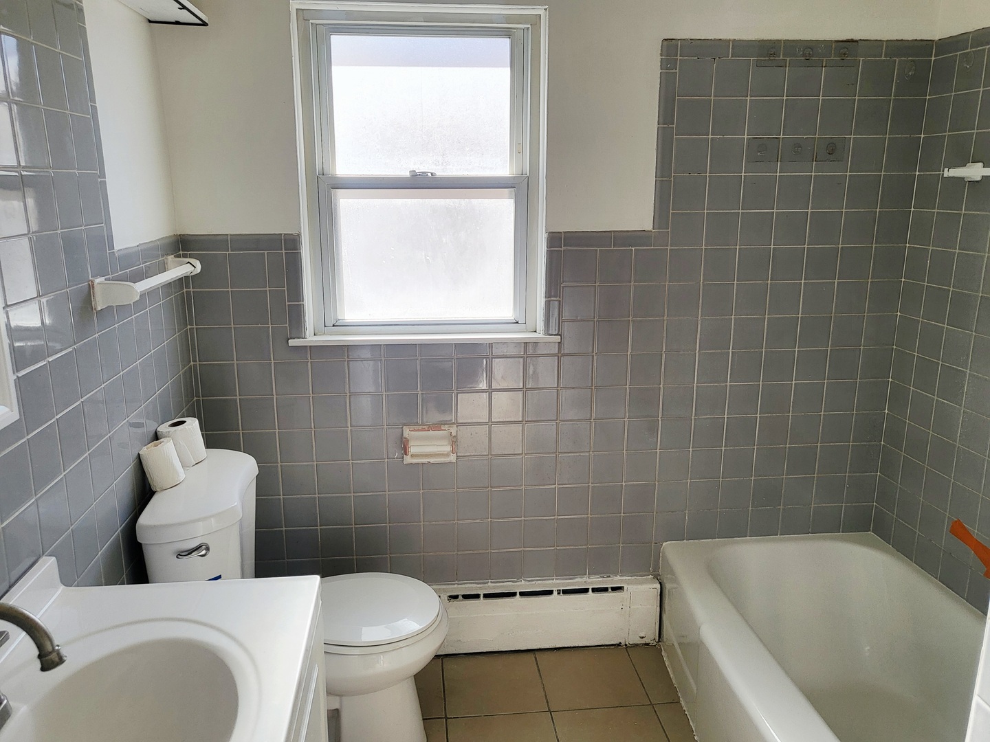 712 May Street, Calumet City, IL 60409