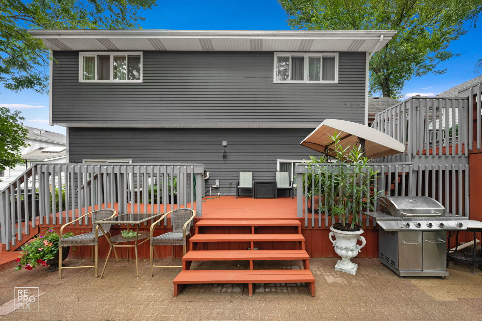 402 Stephen Street, Lemont, IL 60439