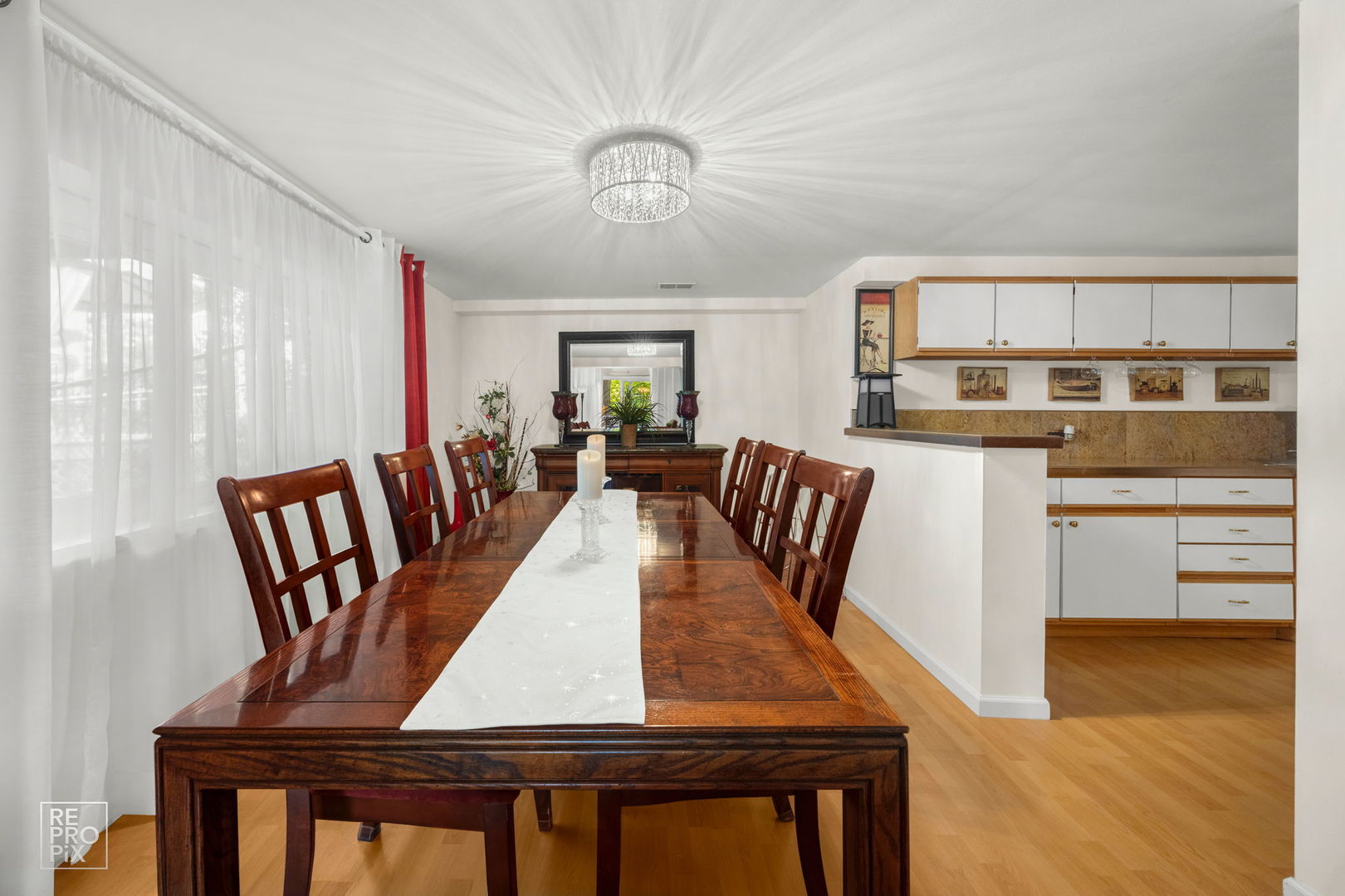 402 Stephen Street, Lemont, IL 60439