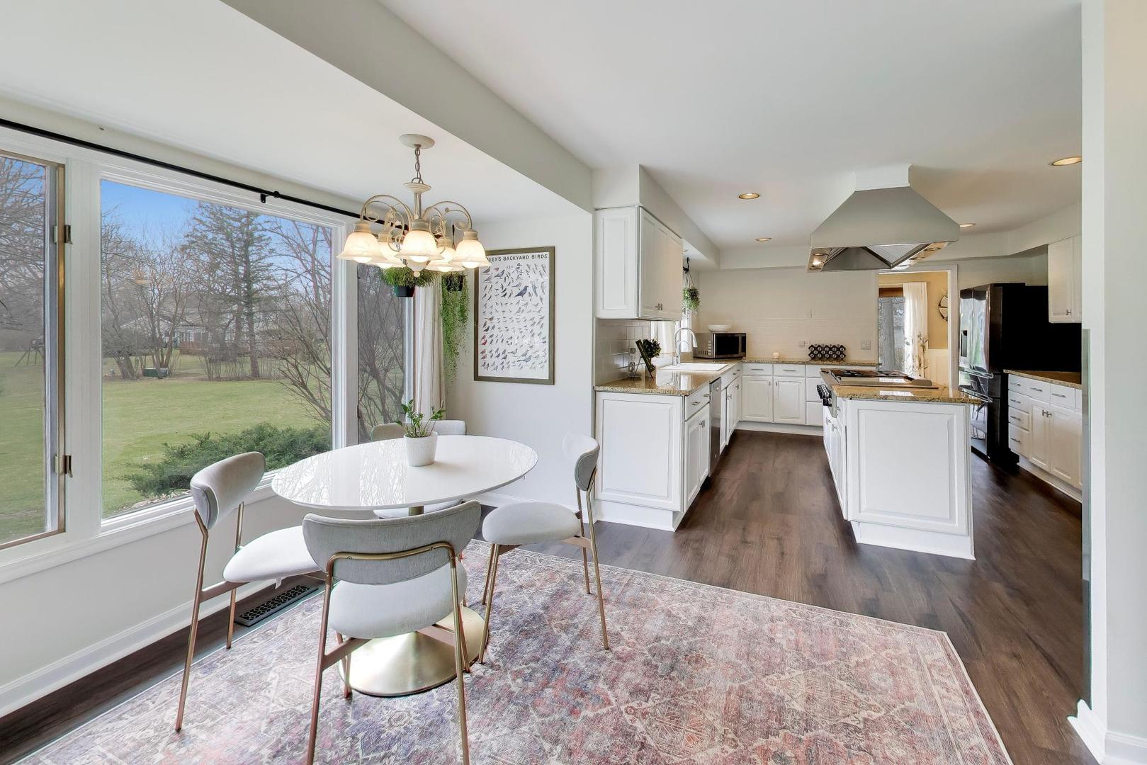 1 Aberdeen Road, Hawthorn Woods, IL 60047