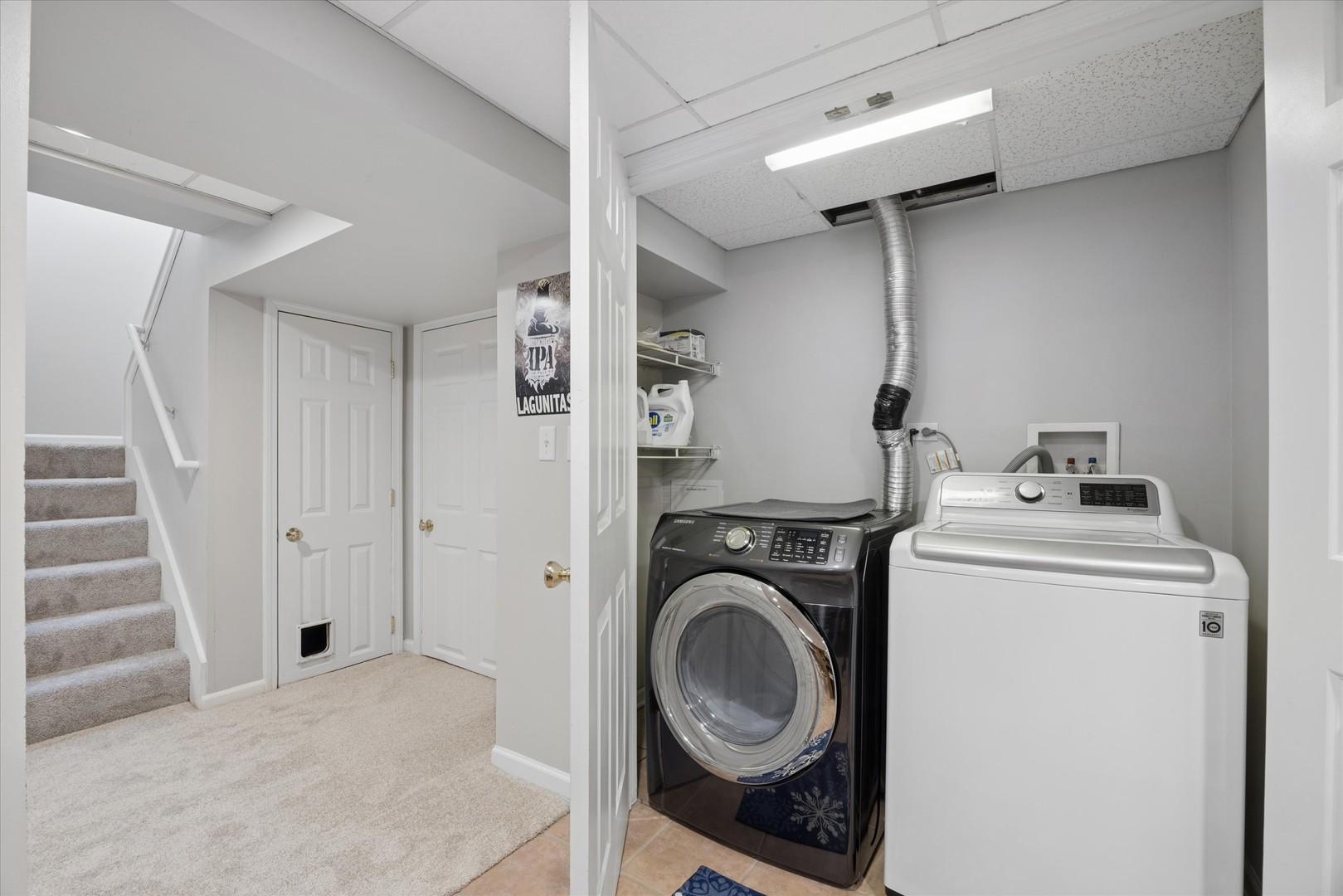 524 Monroe Road, Bolingbrook, IL 60440