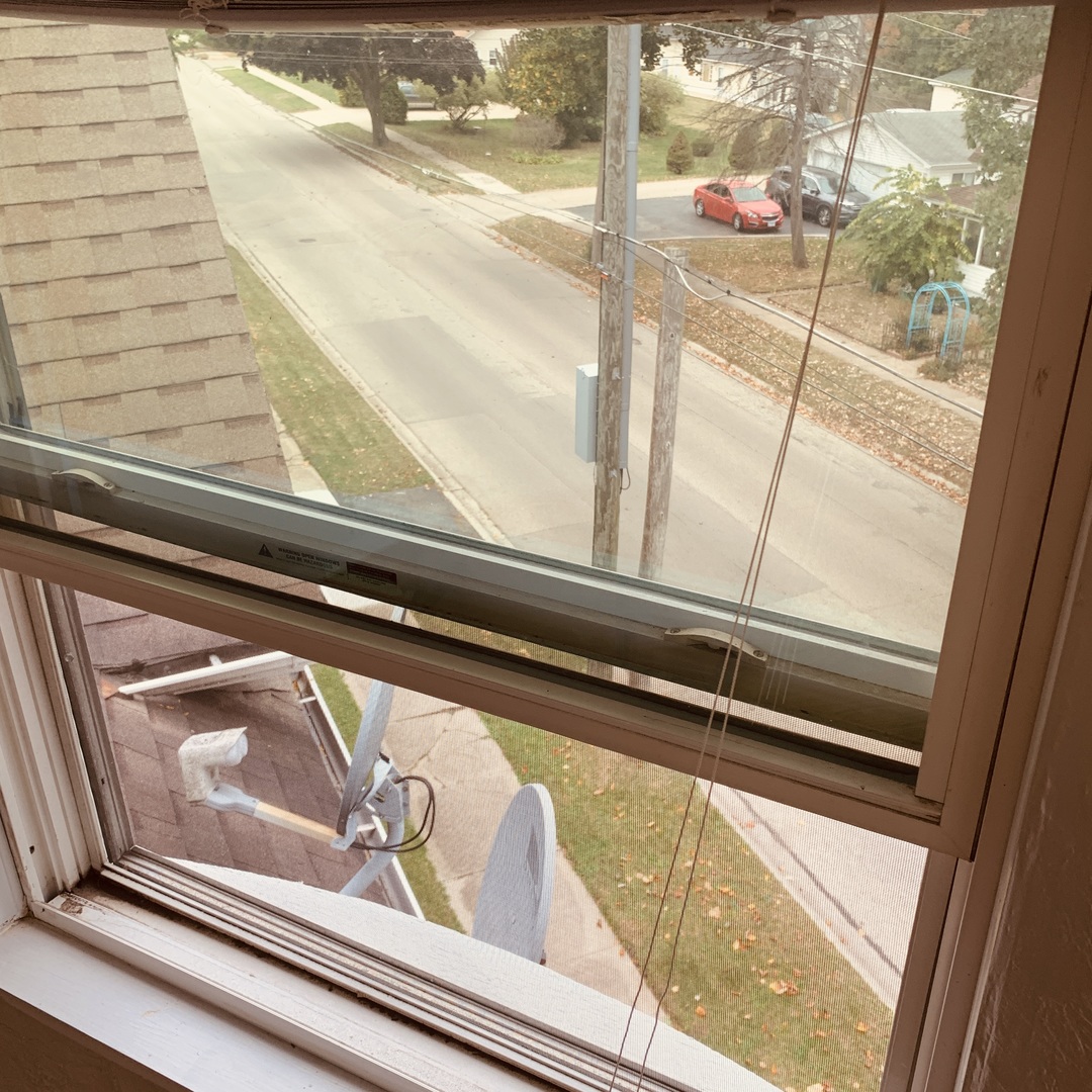 2900 ENOCH Avenue #1, Zion, IL 60099