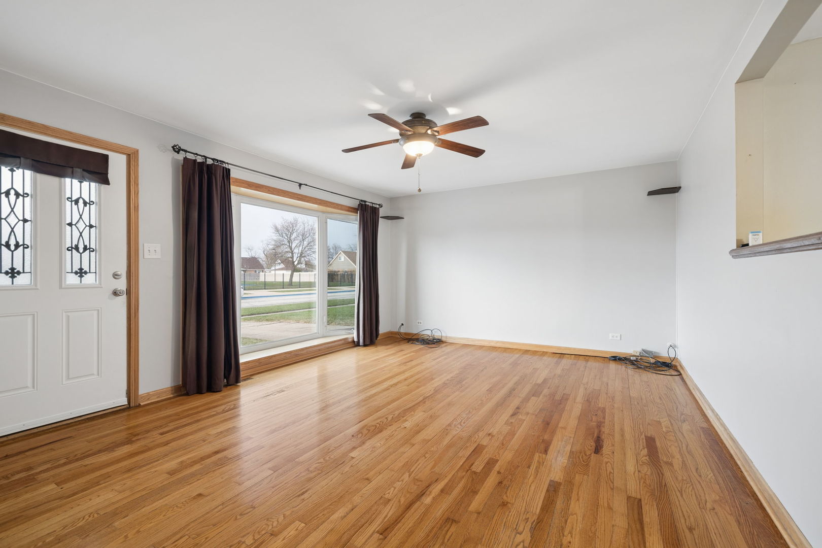 9136 Pembroke Lane, Bridgeview, IL 60455