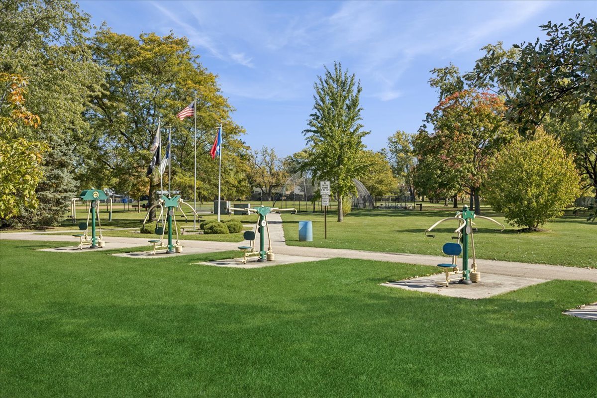 1803 Balmoral Avenue, Westchester, IL 60154