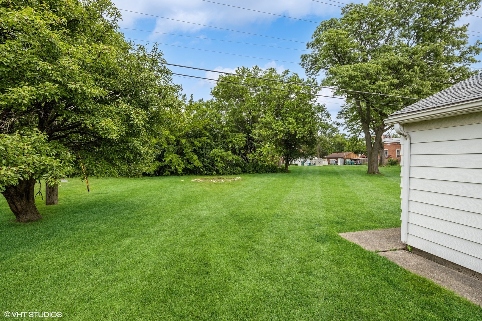 1803 Balmoral Avenue, Westchester, IL 60154