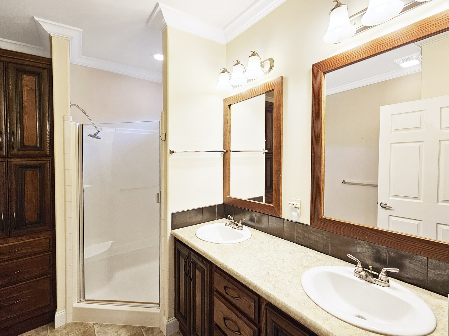 1521 Meadow View Lane, Grayslake, IL 60030