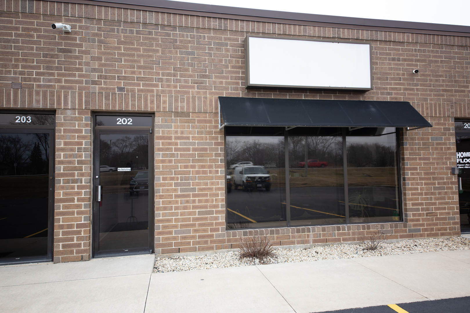 1000 N Rand Road #202, Wauconda, IL 60084