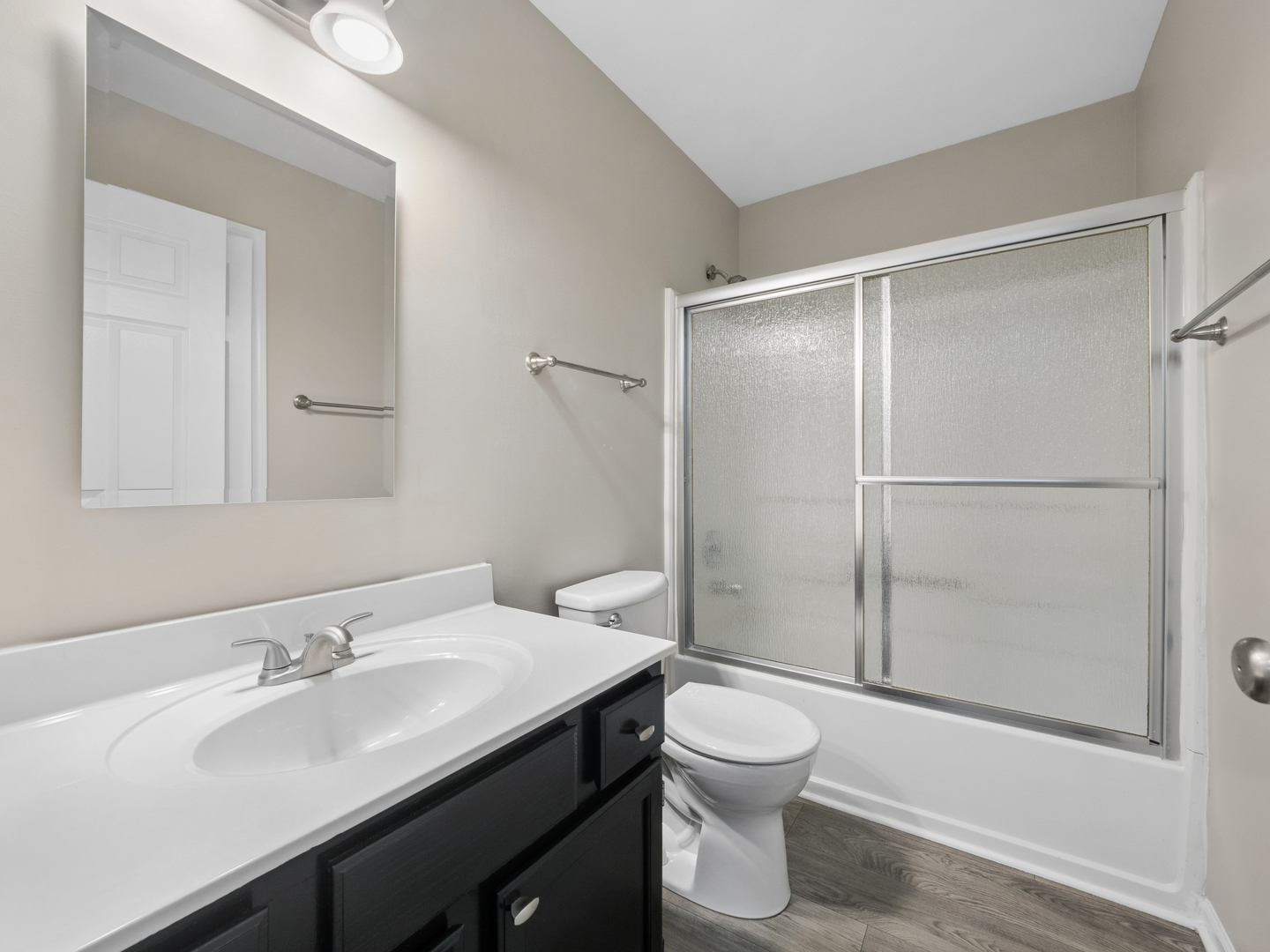 3039 Autumn Lake Drive #3039, Aurora, IL 60504