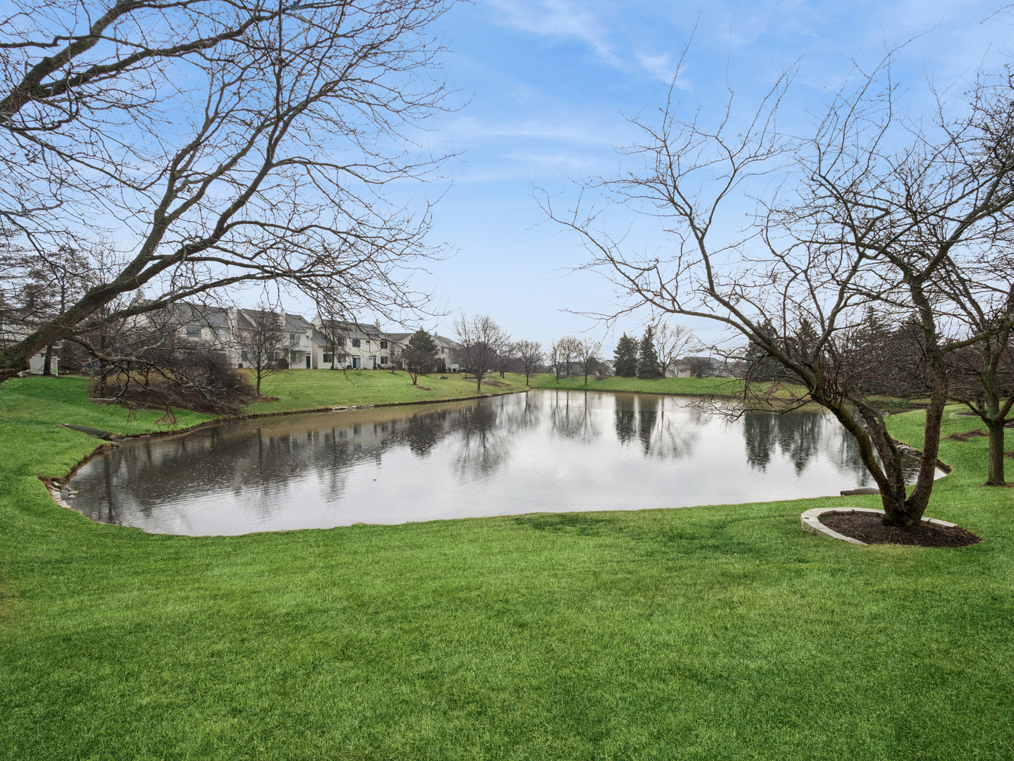 3039 Autumn Lake Drive #3039, Aurora, IL 60504