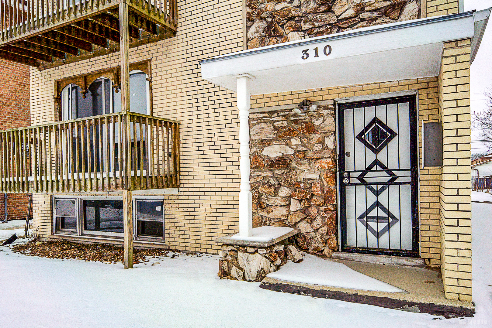 310 Yates Avenue, Calumet City, IL 60409