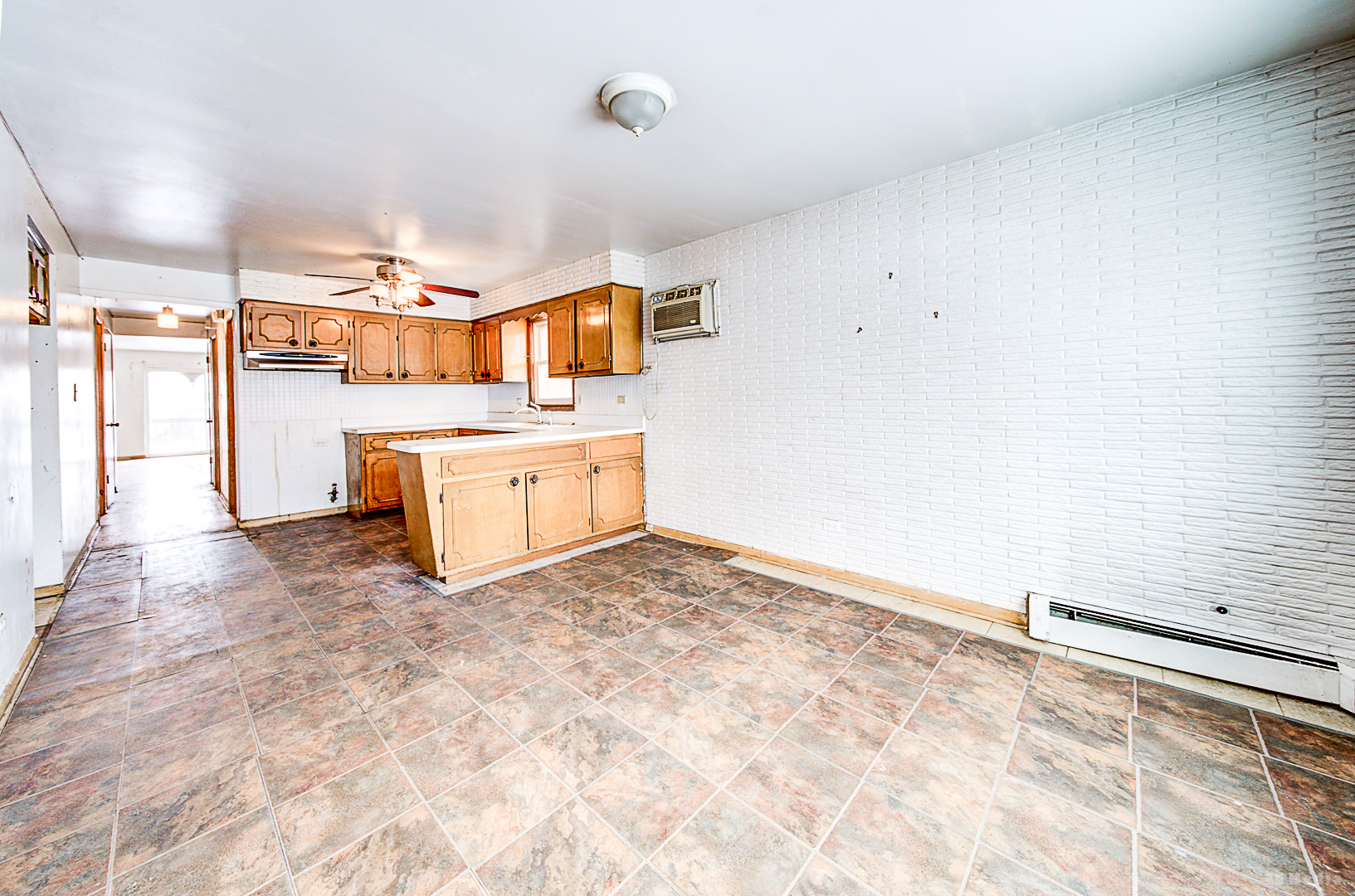 310 Yates Avenue, Calumet City, IL 60409