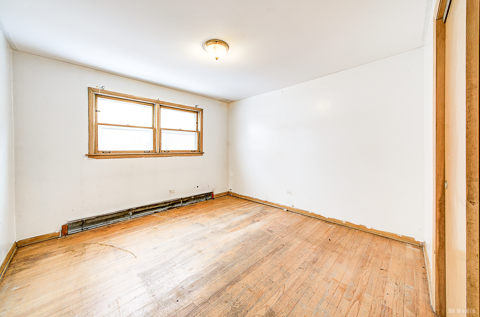 310 Yates Avenue, Calumet City, IL 60409