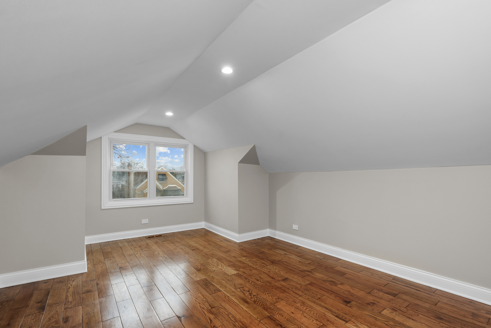 2304 N 76th Court, Elmwood Park, IL 60707