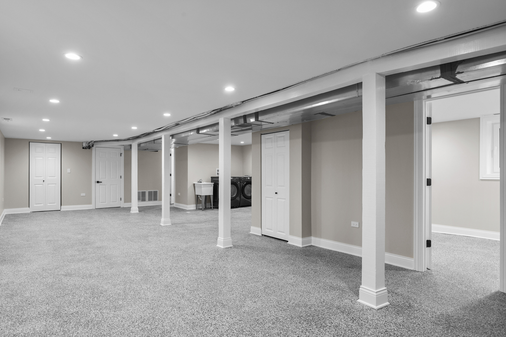 2304 N 76th Court, Elmwood Park, IL 60707