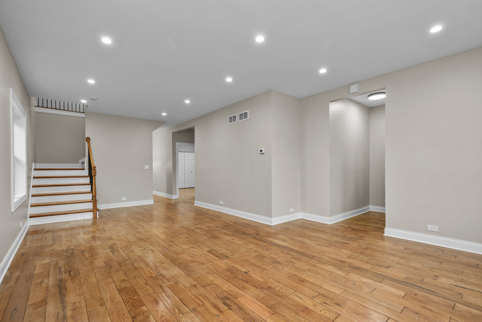 2304 N 76th Court, Elmwood Park, IL 60707