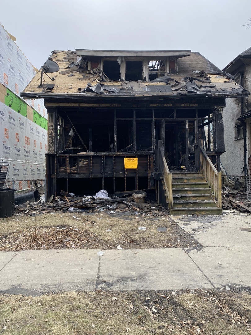 5511 W Haddon Avenue, Chicago, IL 60651