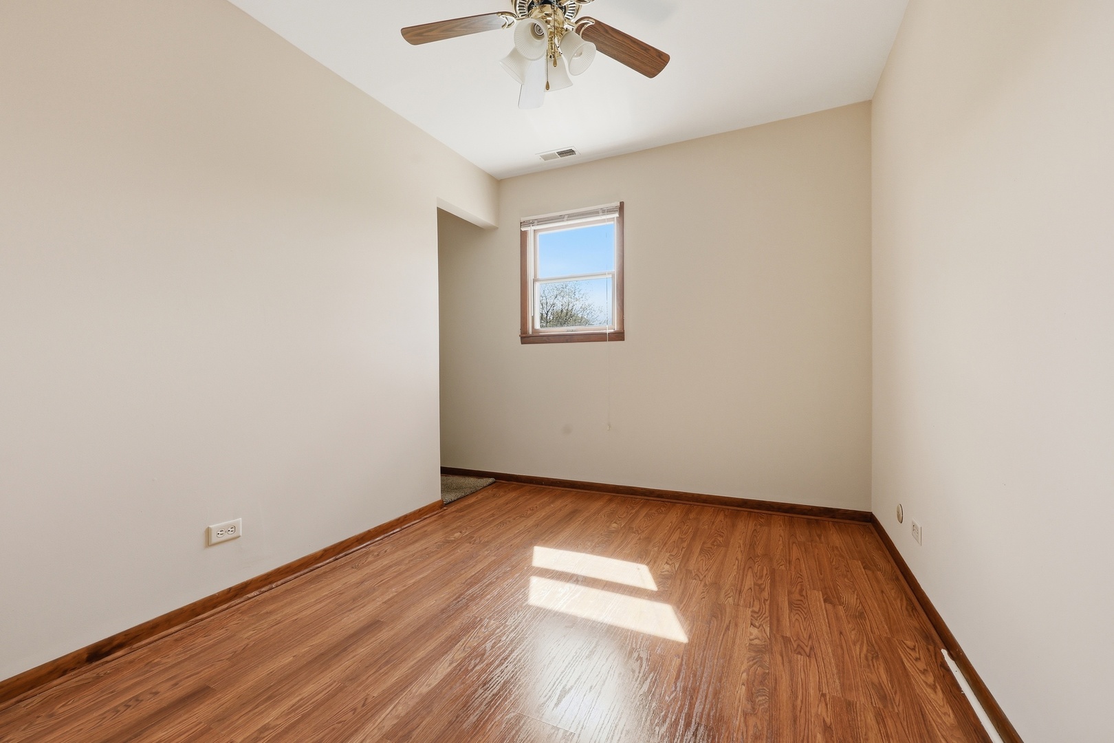 9637 Rutherford Avenue, Oak Lawn, IL 60453