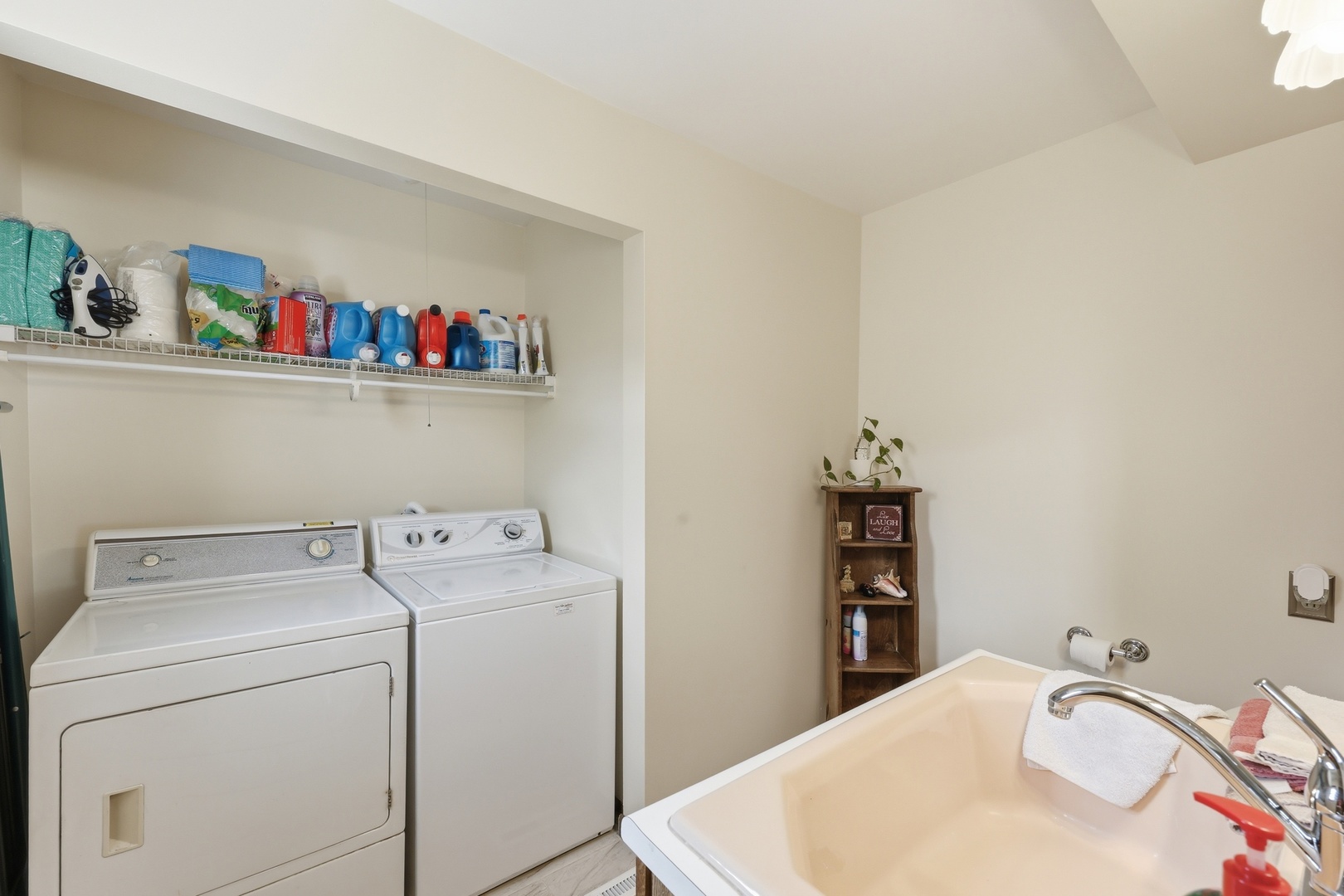 9637 Rutherford Avenue, Oak Lawn, IL 60453