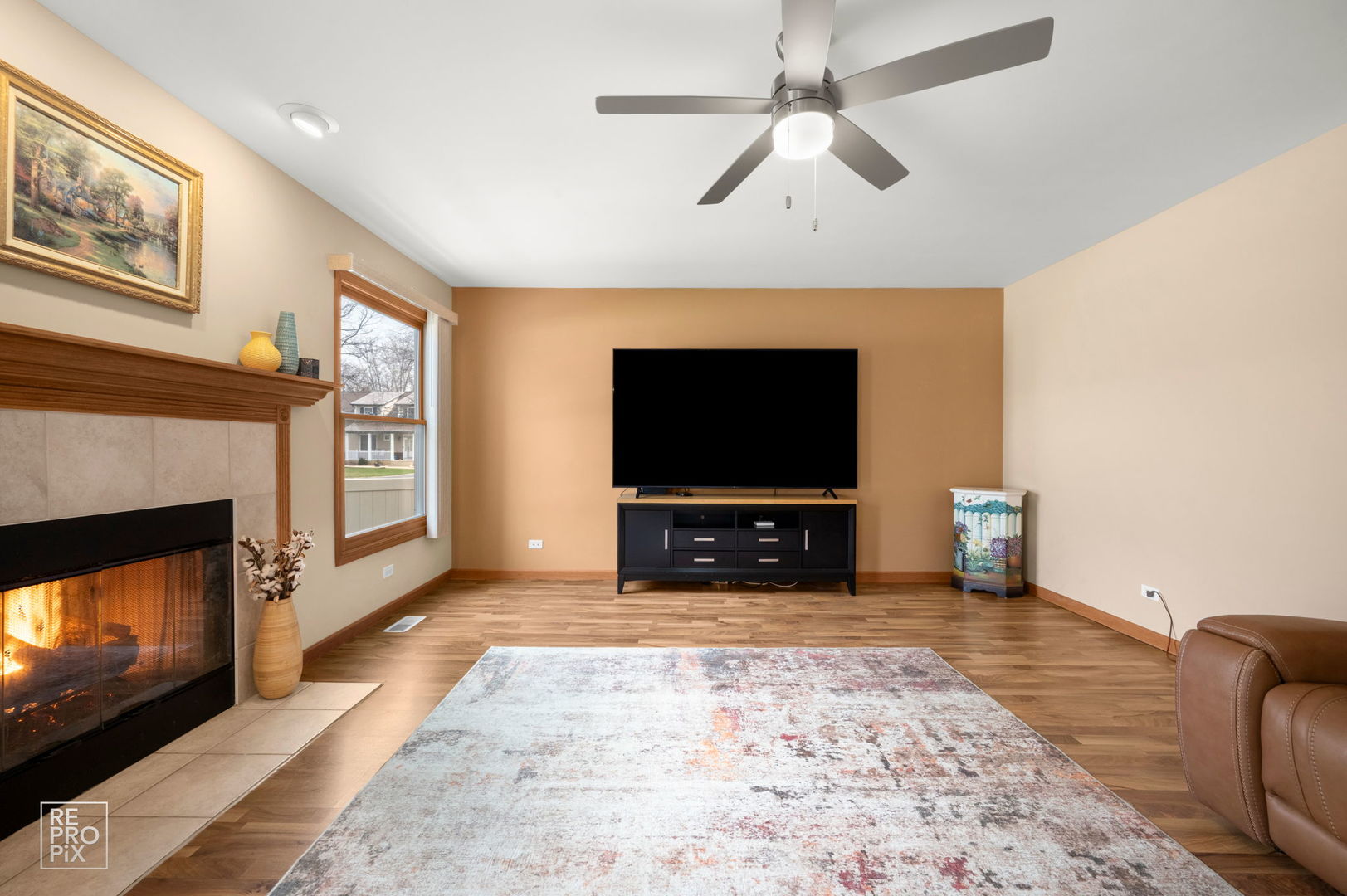 560 E Armitage Avenue, Addison, IL 60101