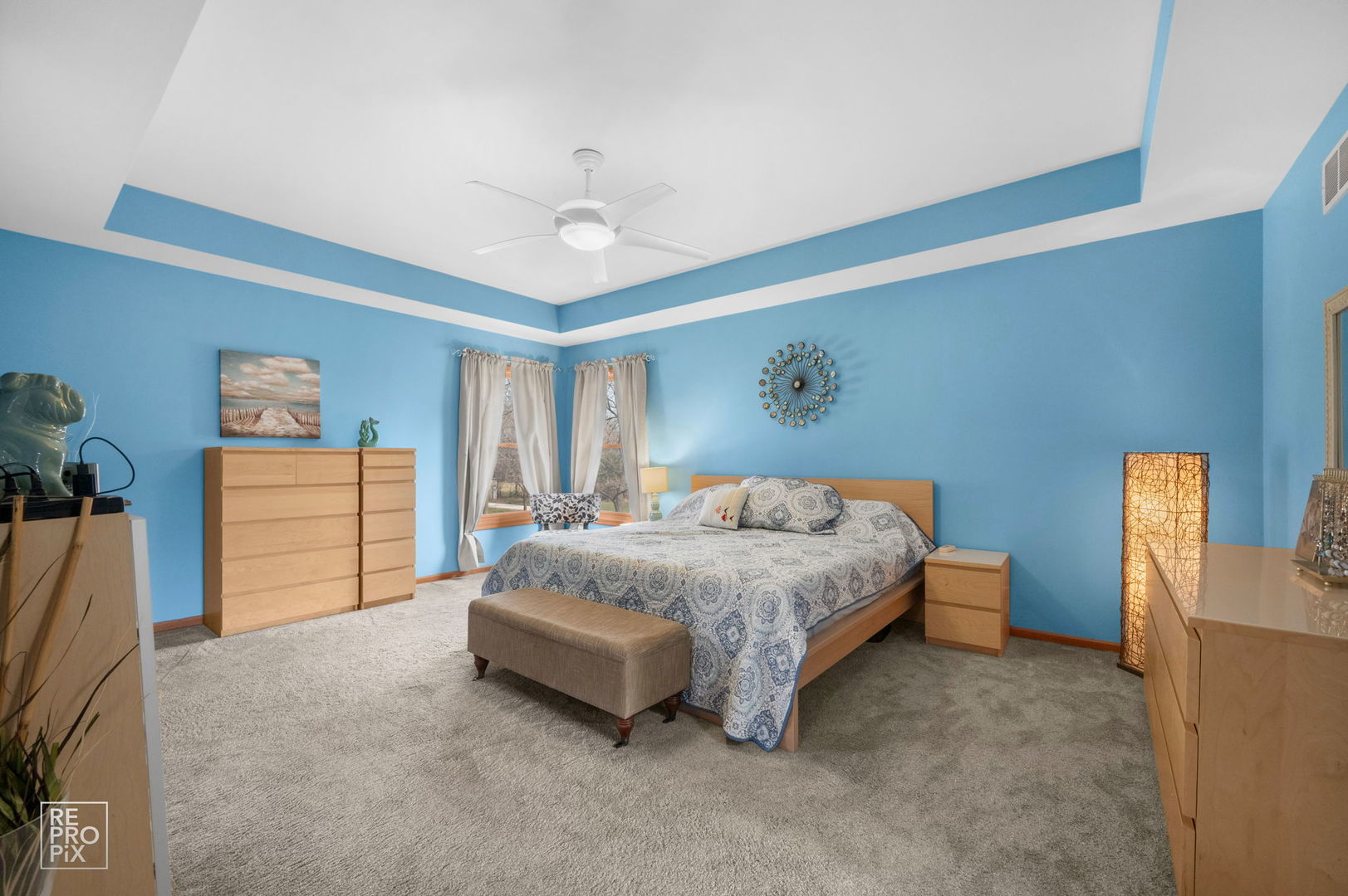 560 E Armitage Avenue, Addison, IL 60101