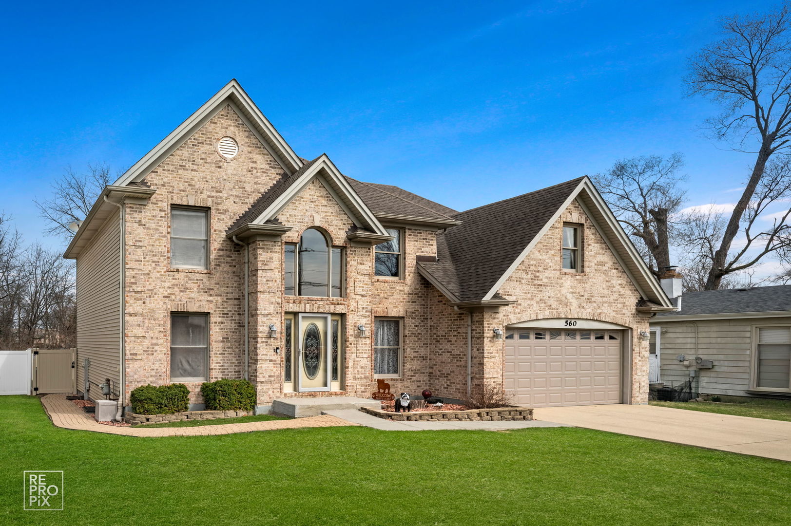 560 E Armitage Avenue, Addison, IL 60101