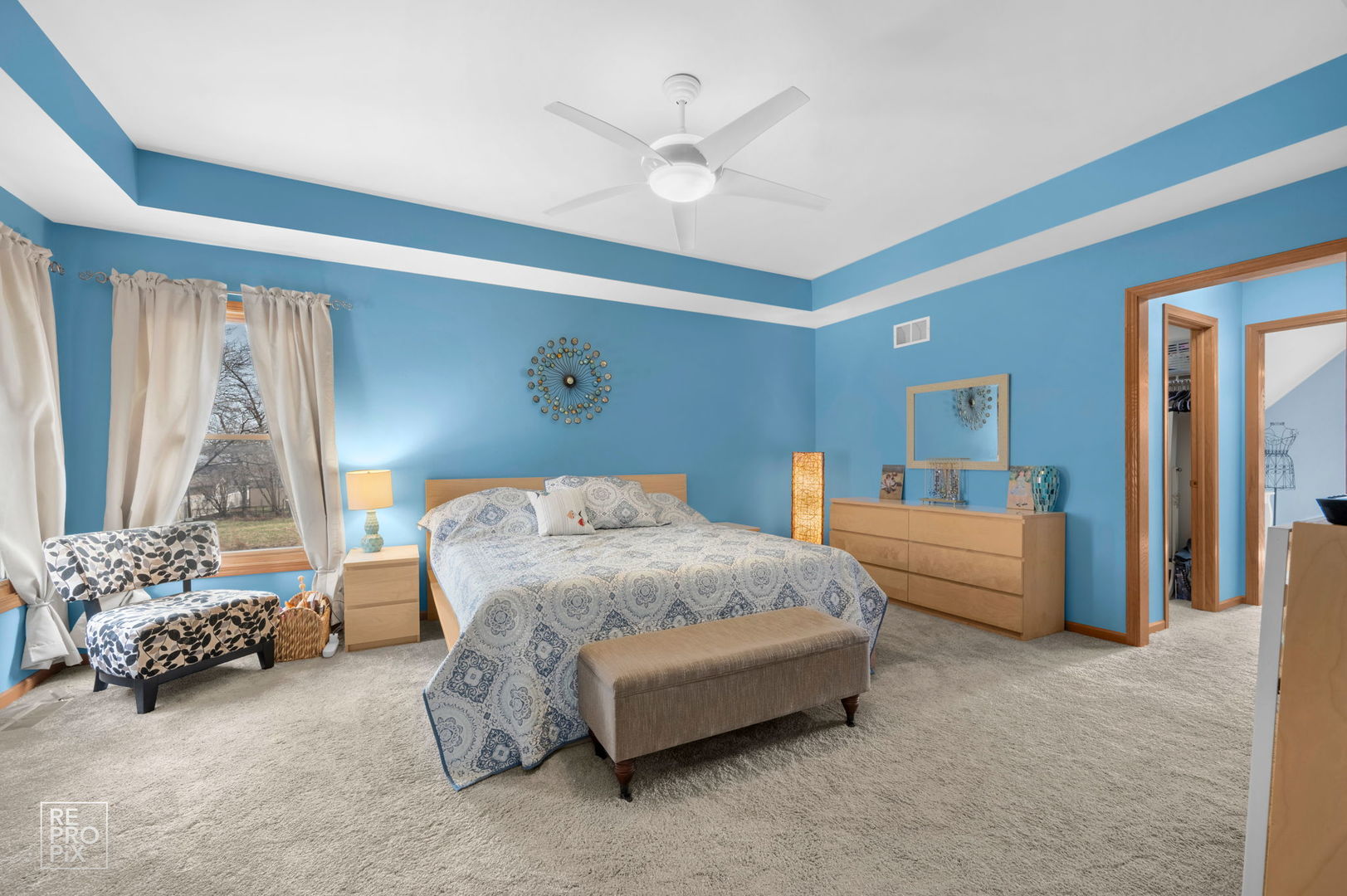 560 E Armitage Avenue, Addison, IL 60101