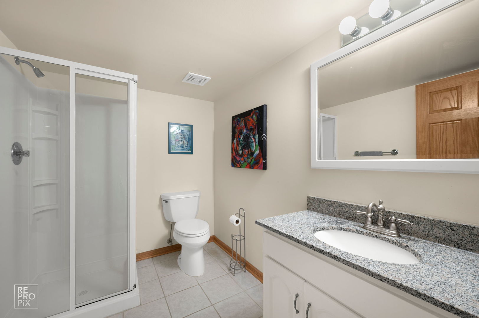 560 E Armitage Avenue, Addison, IL 60101