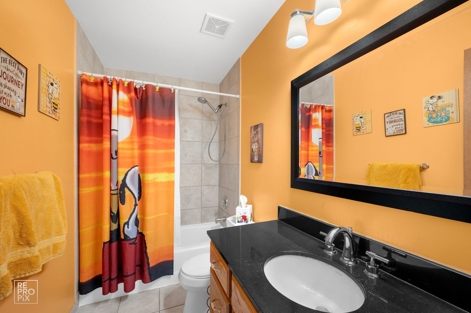 560 E Armitage Avenue, Addison, IL 60101