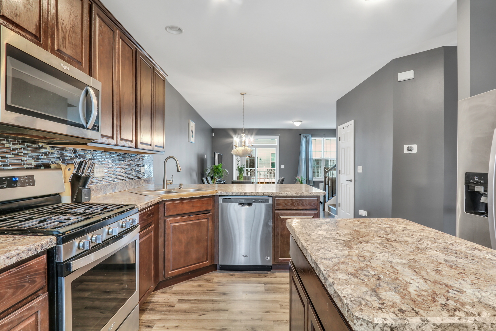 214 Lionel Drive, Grayslake, IL 60030