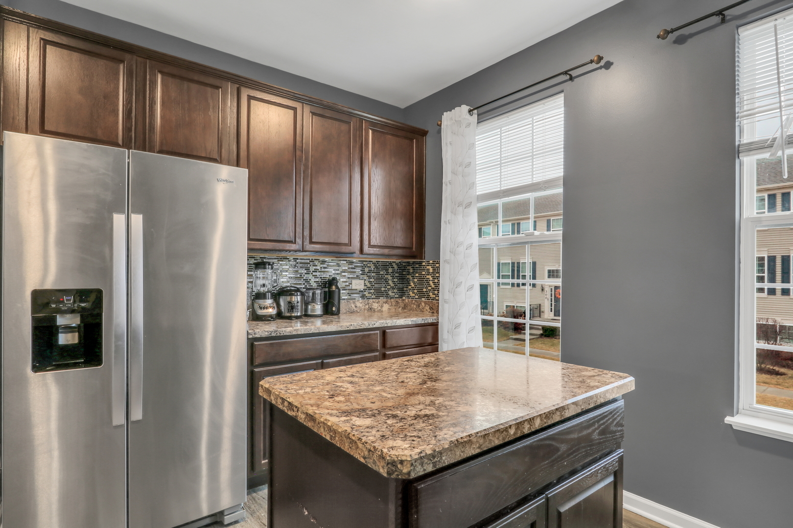 214 Lionel Drive, Grayslake, IL 60030