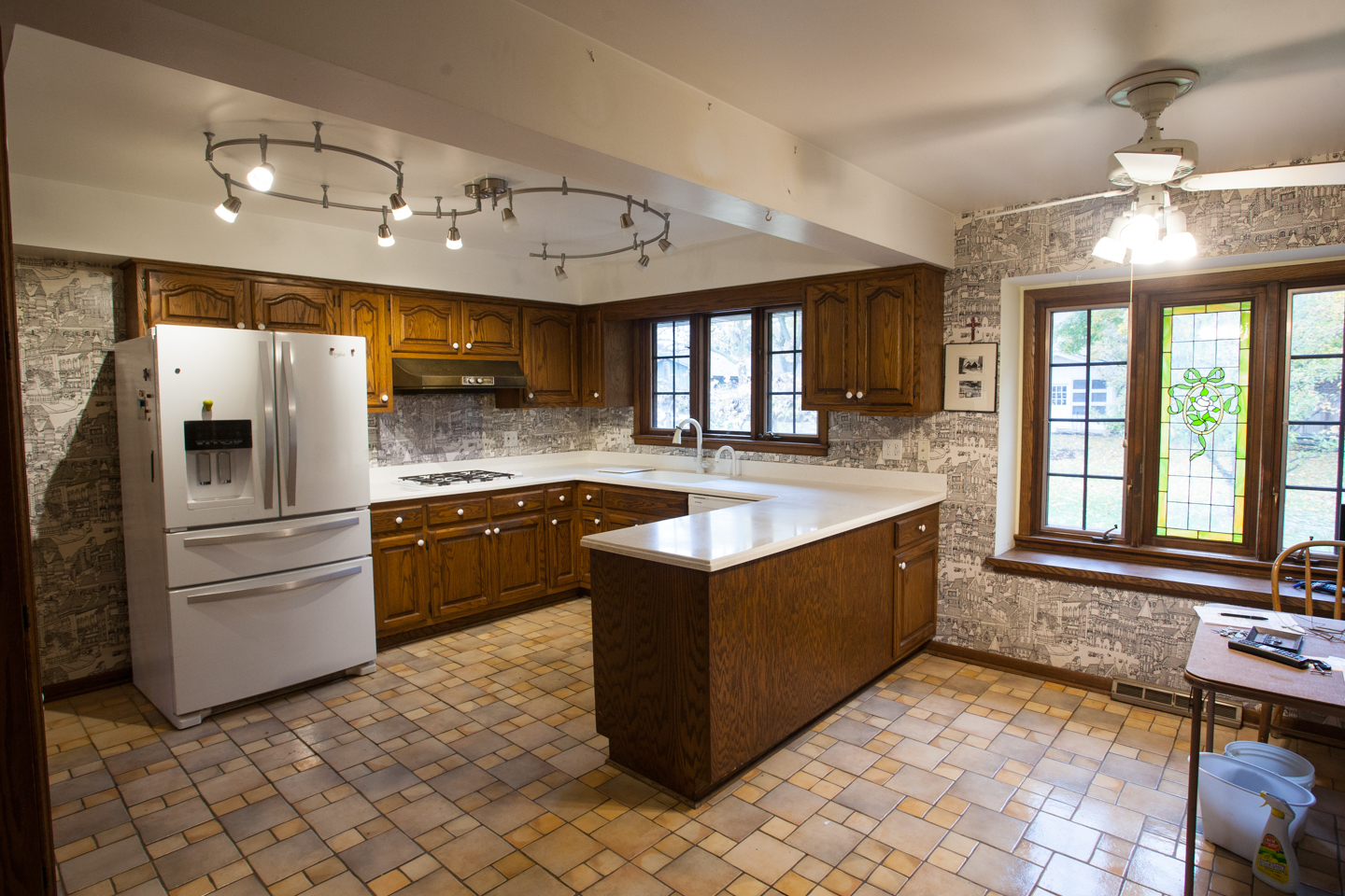 1610 Old Oak Place, Darien, IL 60561