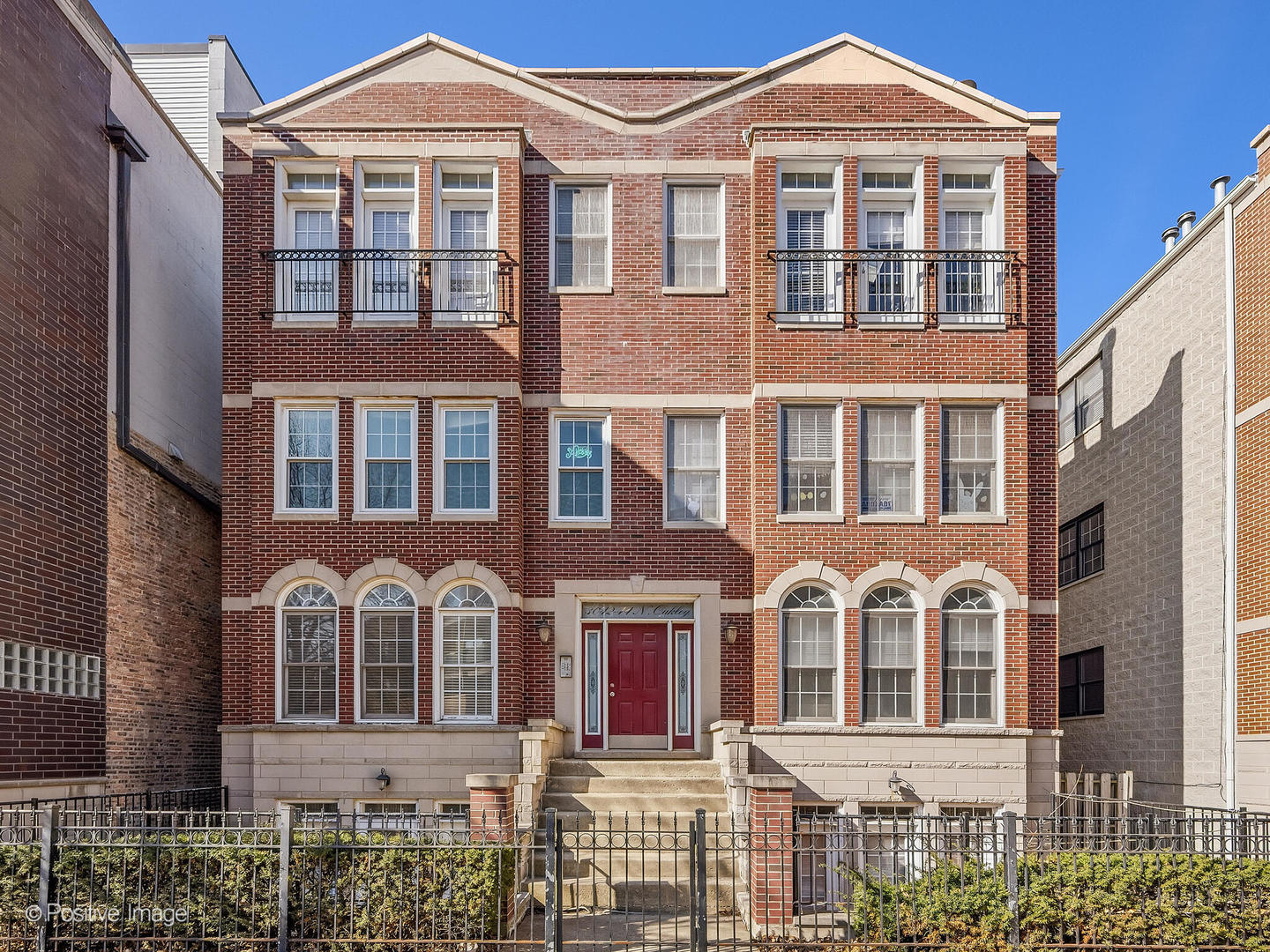 3042 N Oakley Avenue #3S, Chicago, IL 60618
