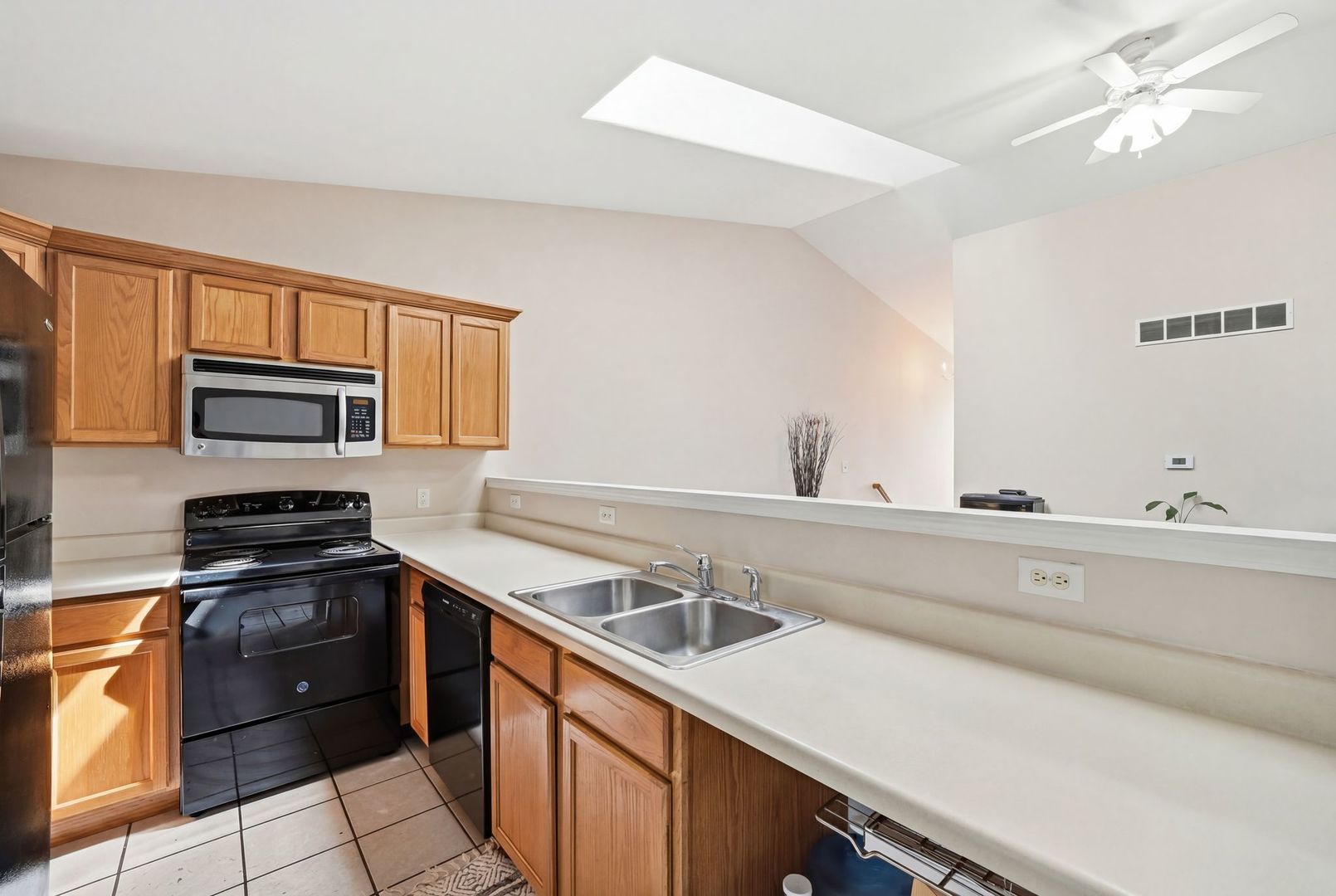 1497 Stonefield Drive, DeKalb, IL 60115