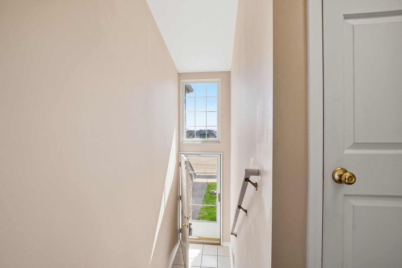 1497 Stonefield Drive, DeKalb, IL 60115