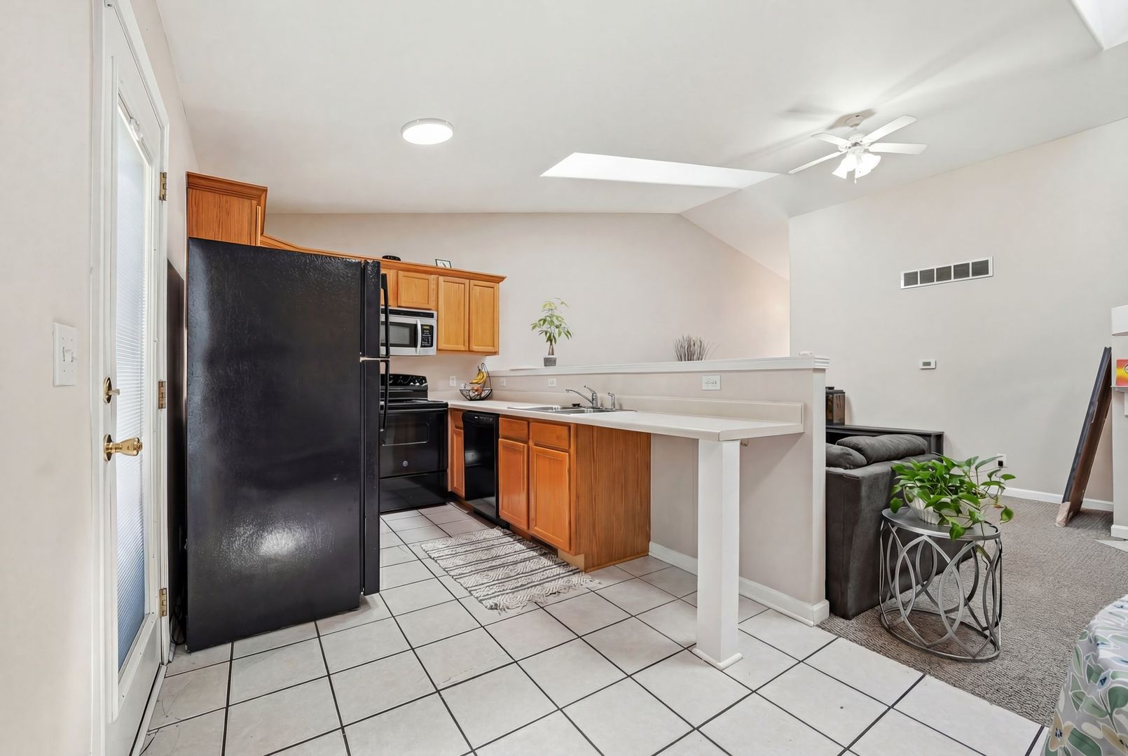 1497 Stonefield Drive, DeKalb, IL 60115