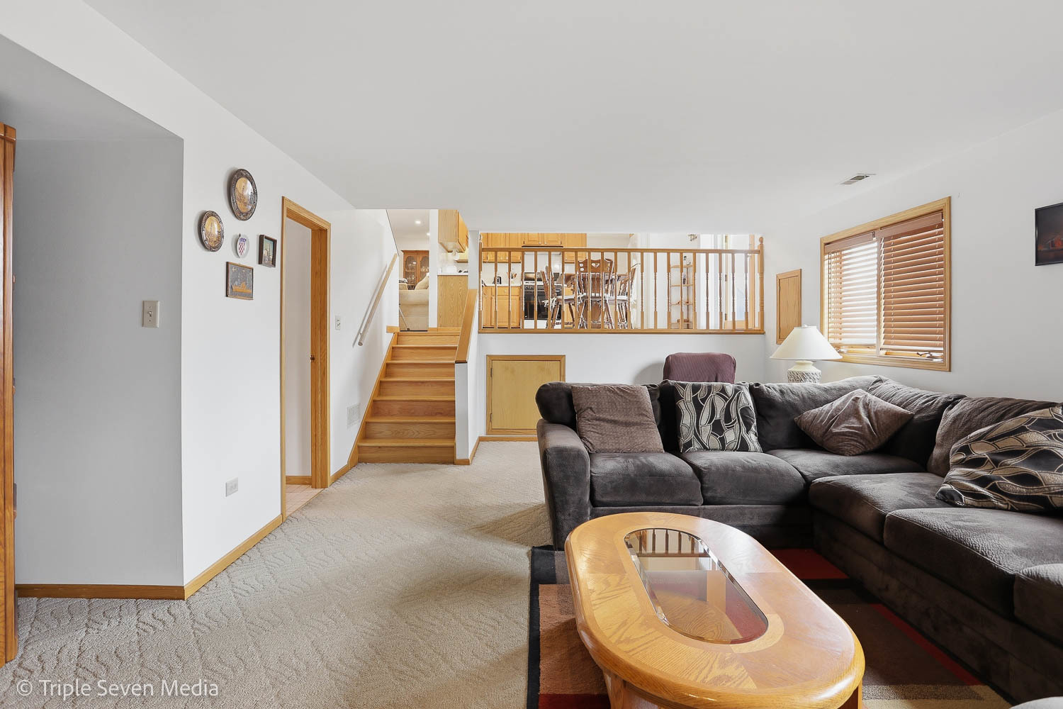 8640 Narragansett Avenue, Burbank, IL 60459