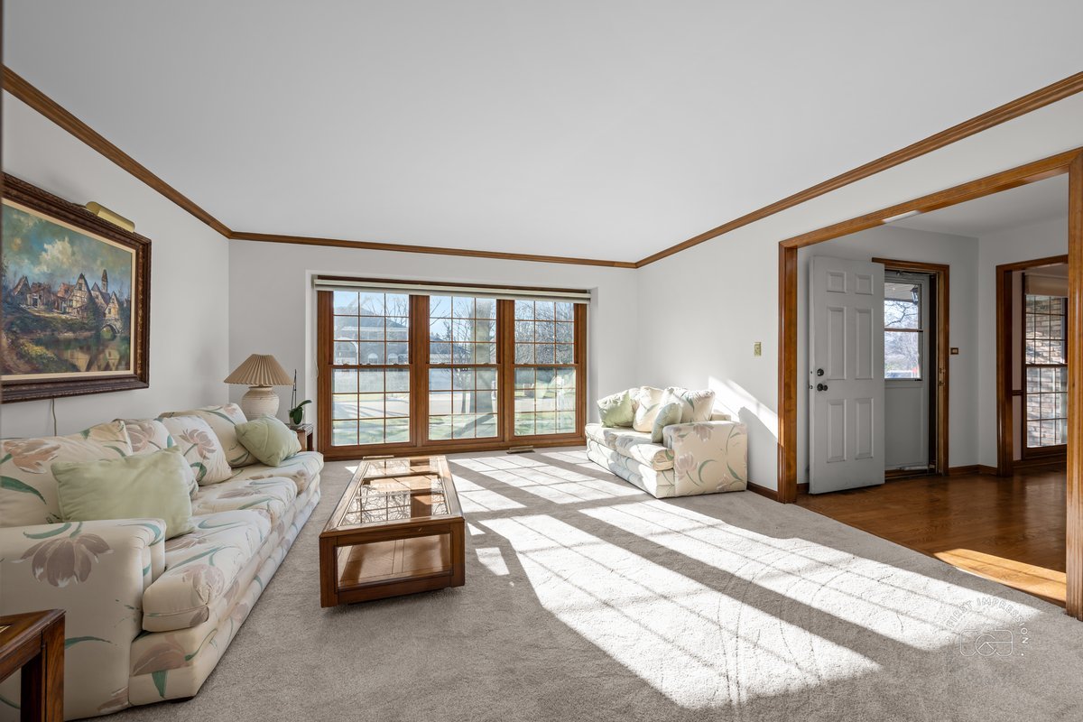 2408 Barkdoll Road, Naperville, IL 60565