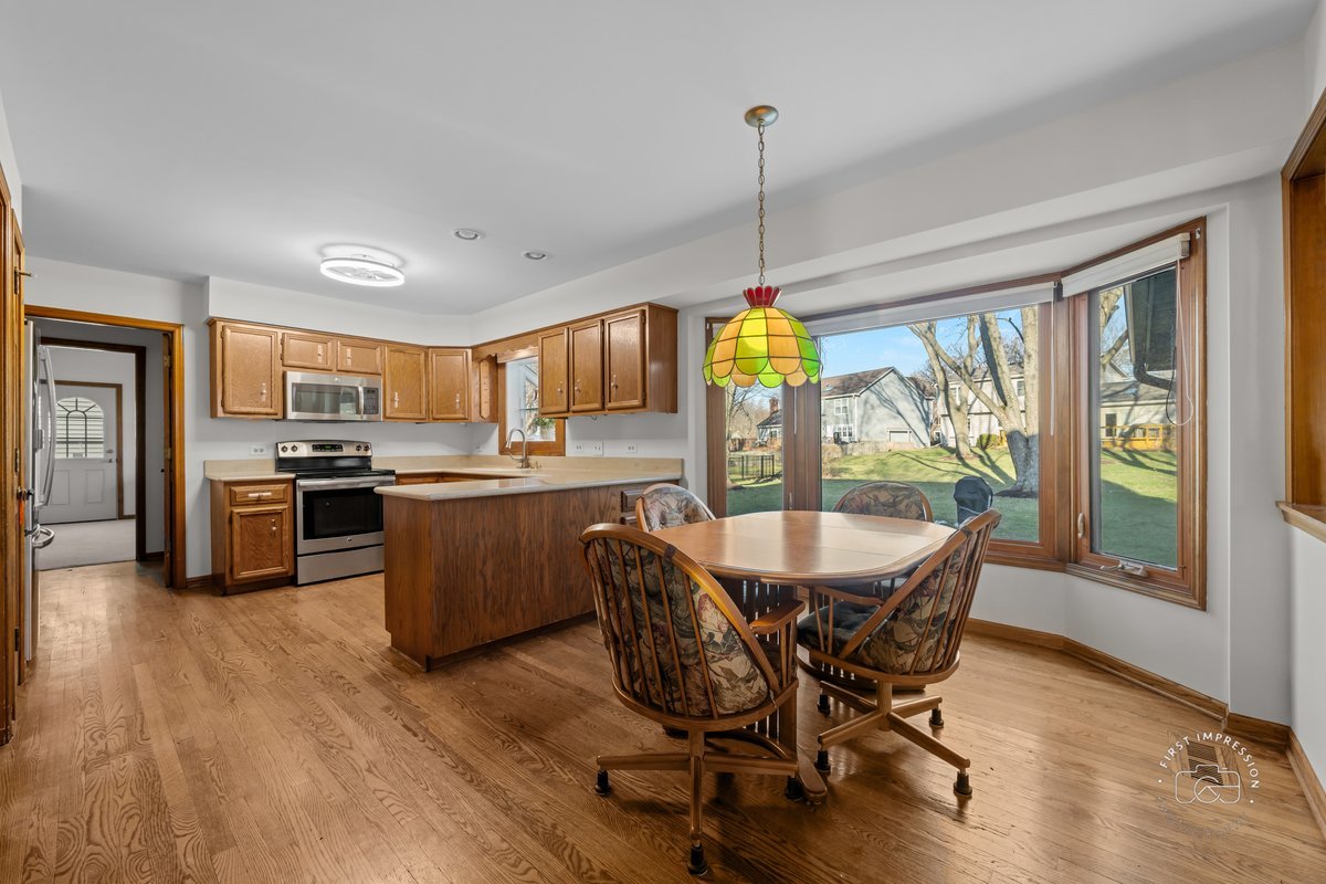 2408 Barkdoll Road, Naperville, IL 60565