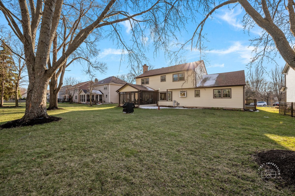 2408 Barkdoll Road, Naperville, IL 60565