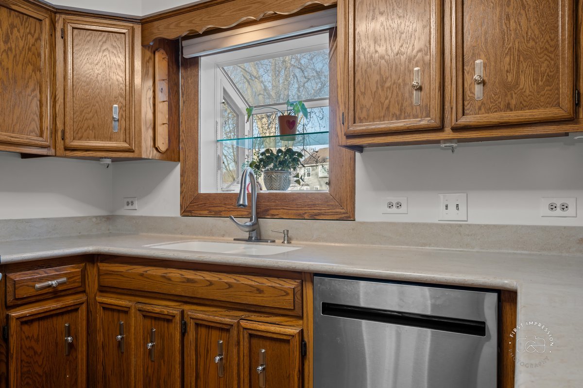 2408 Barkdoll Road, Naperville, IL 60565