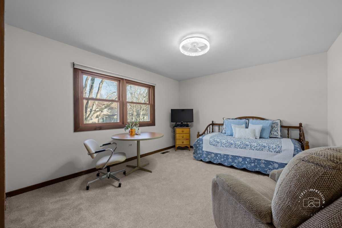 2408 Barkdoll Road, Naperville, IL 60565