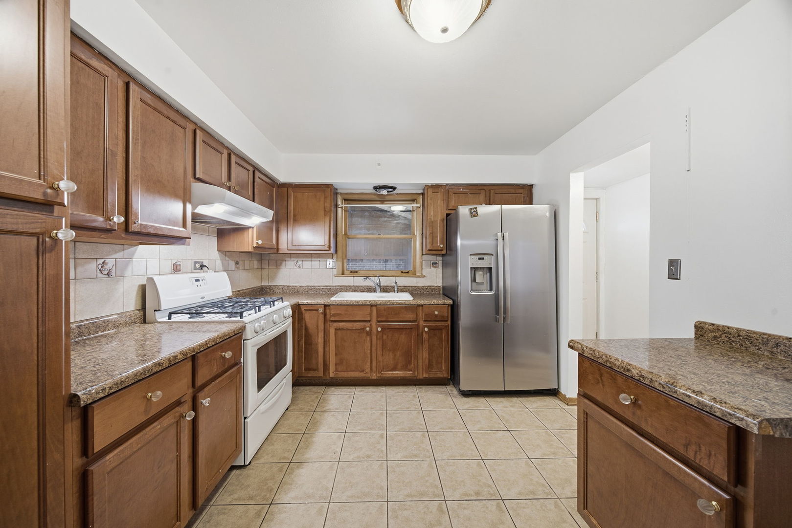 452 E 167th Street, South Holland, IL 60473