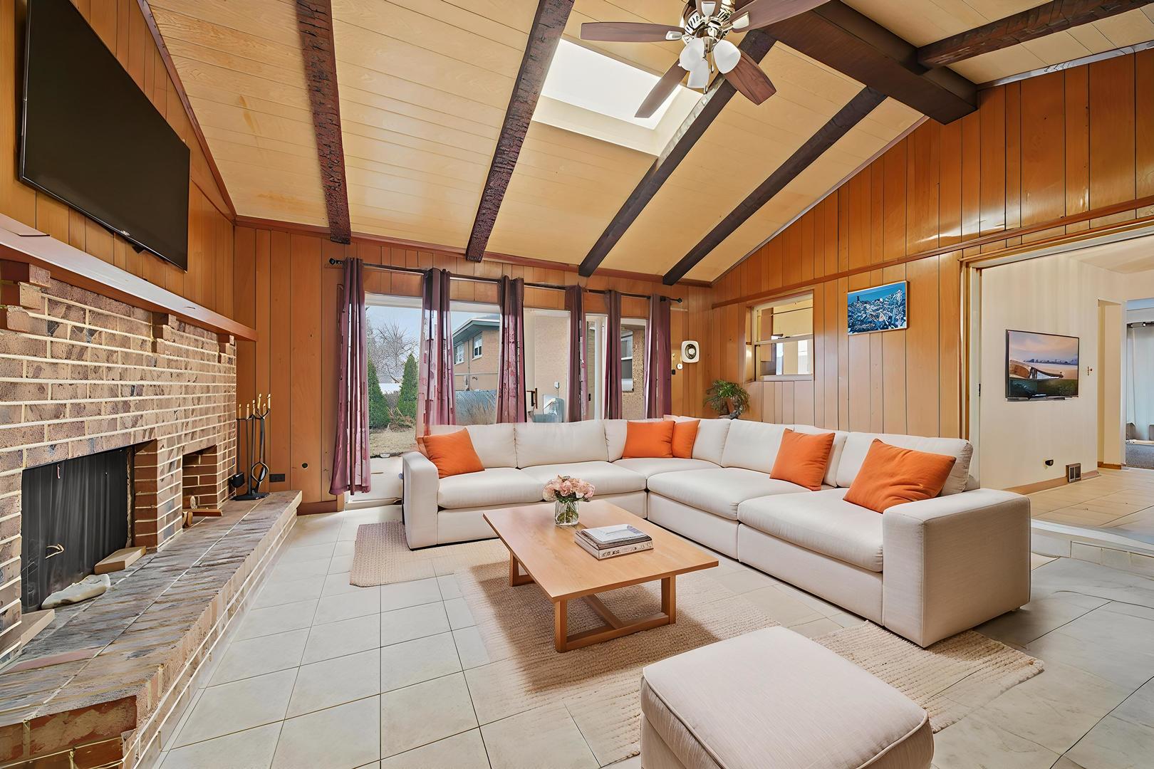 452 E 167th Street, South Holland, IL 60473