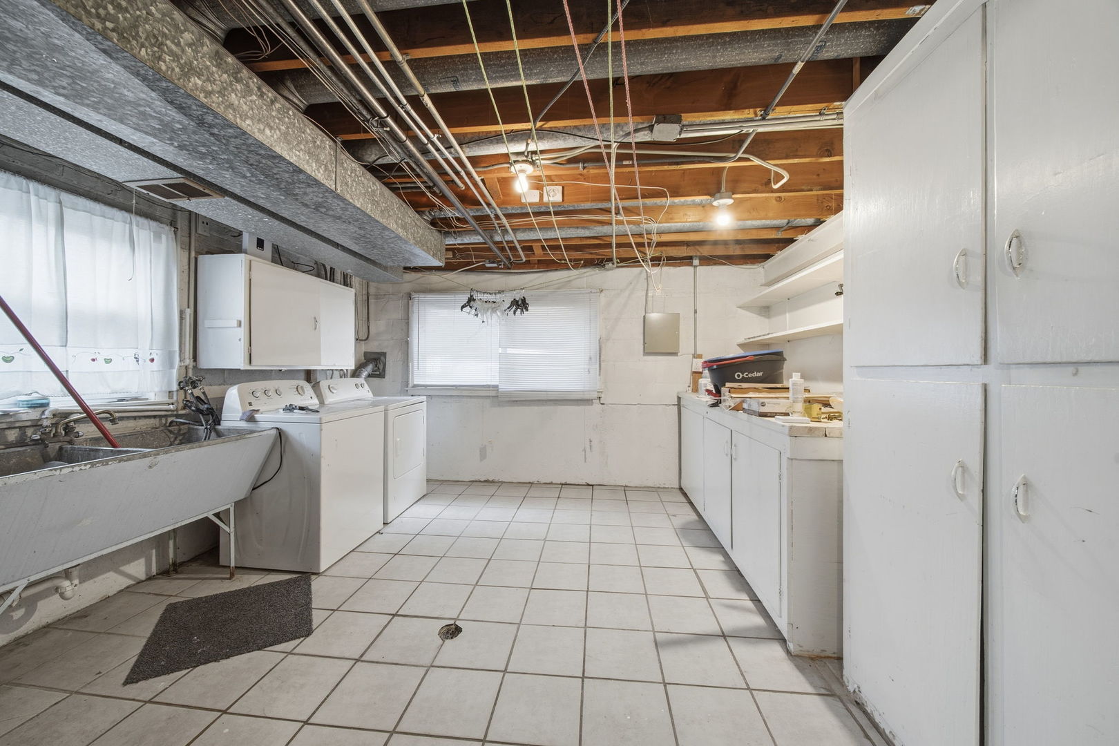 452 E 167th Street, South Holland, IL 60473