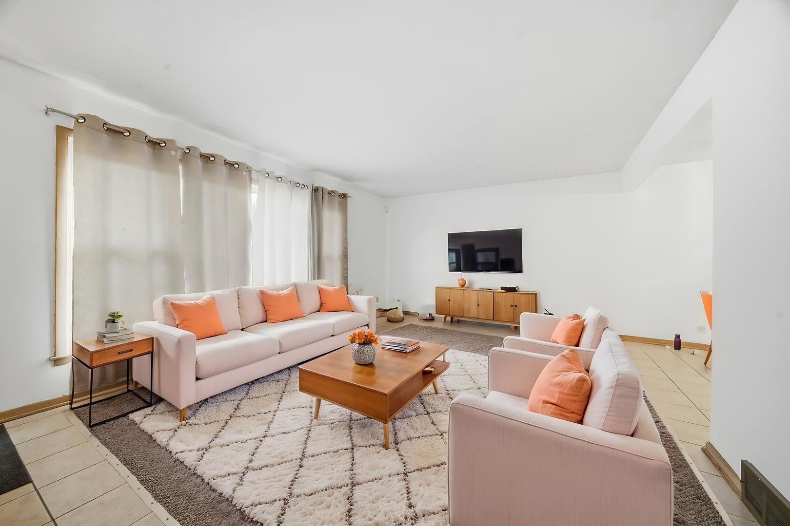 452 E 167th Street, South Holland, IL 60473