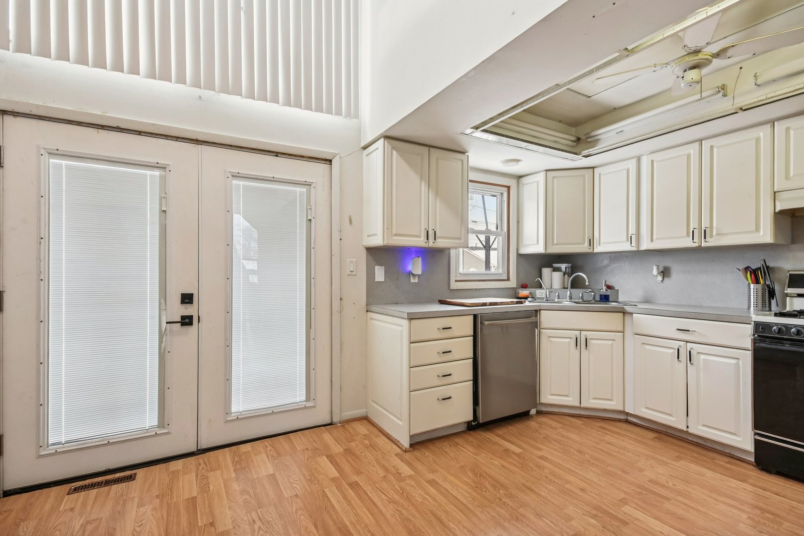 25836 S Linden Avenue, Monee, IL 60449