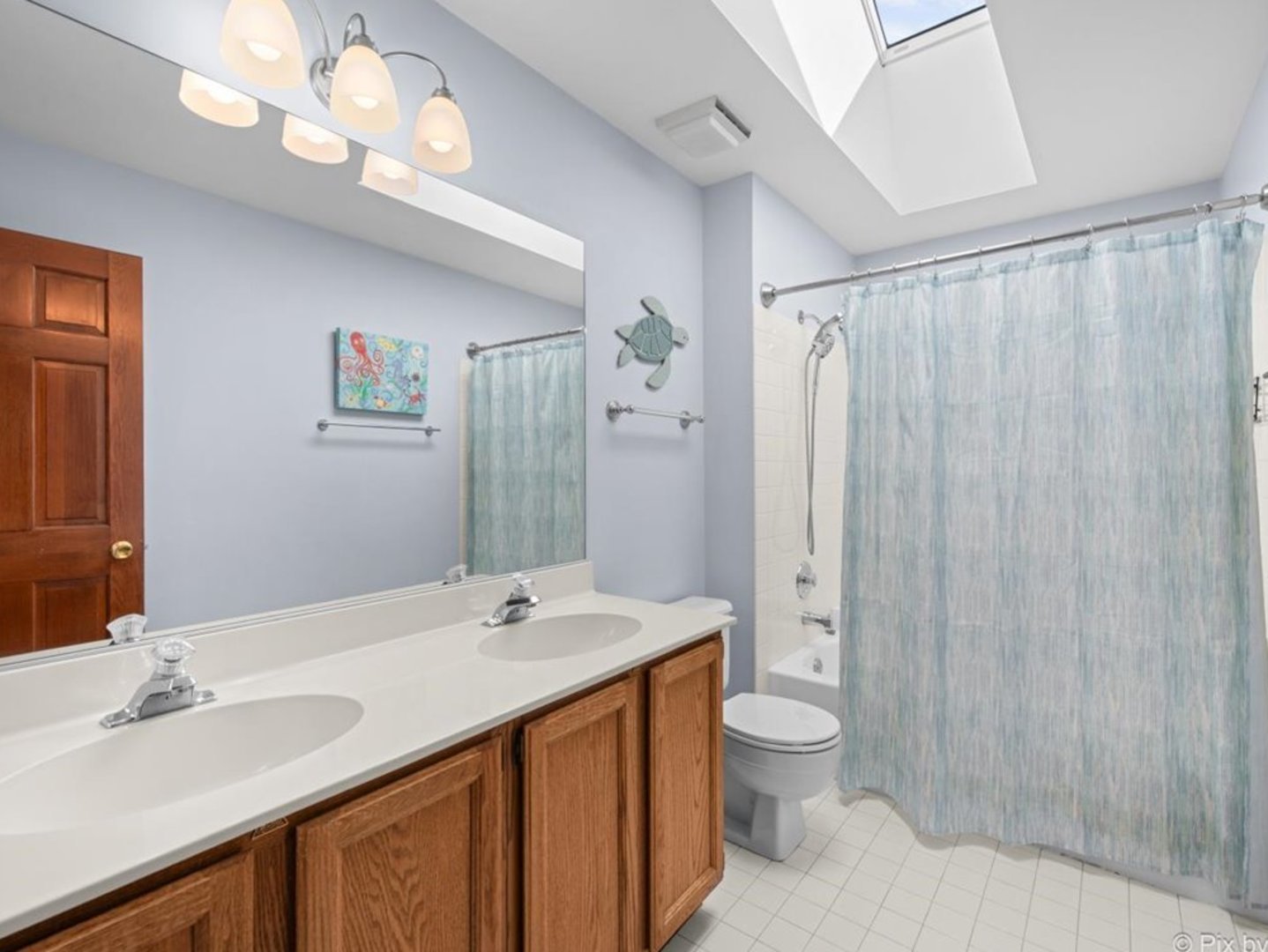 113 S Windham Lane, Bloomingdale, IL 60108